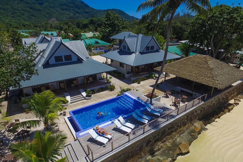 Le Nautique Luxury Waterfront Hotel
