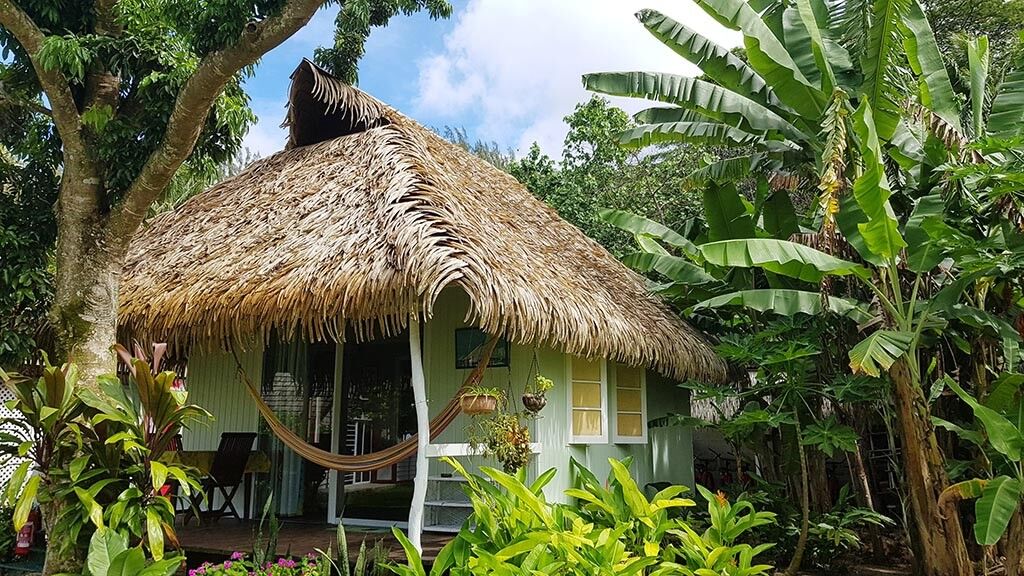 Linareva Moorea Beach Resort