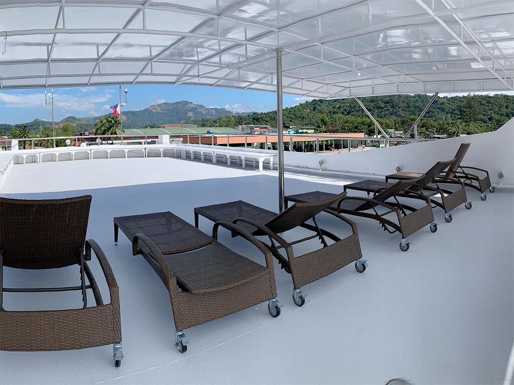 Infiniti Live-Aboard