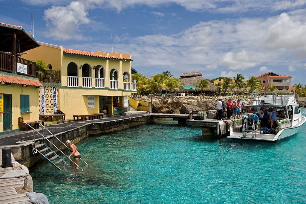 Buddy Dive Resort