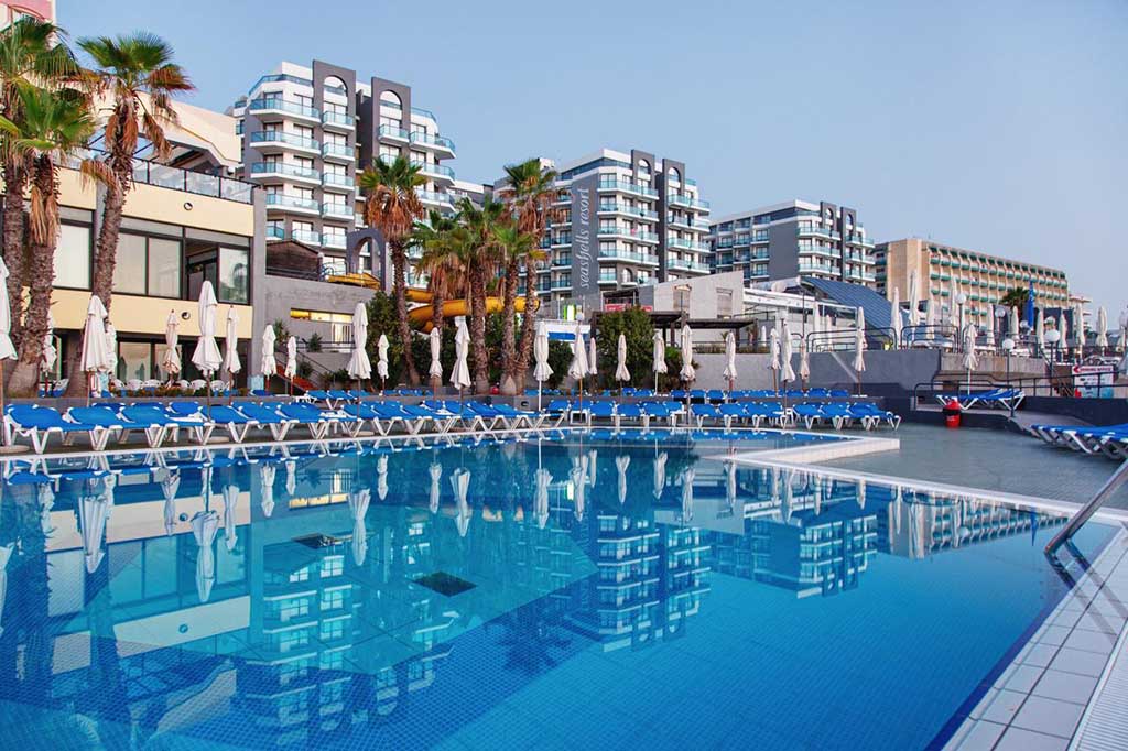 AX Seashells Resort at Suncrest Hotel