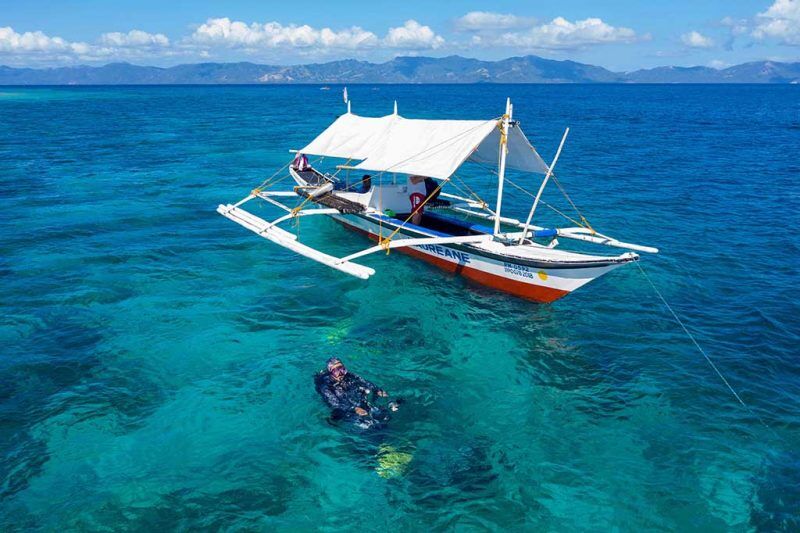 Ducks Diving International - Romblon