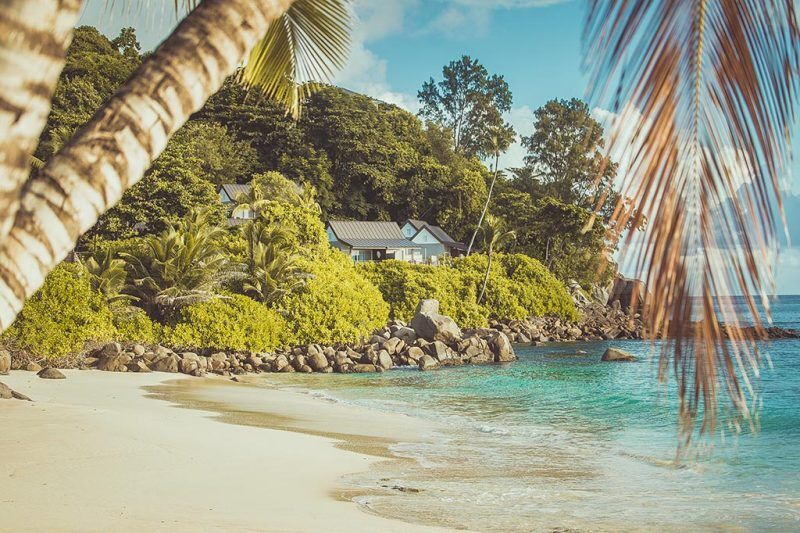 Carana Beach Hotel