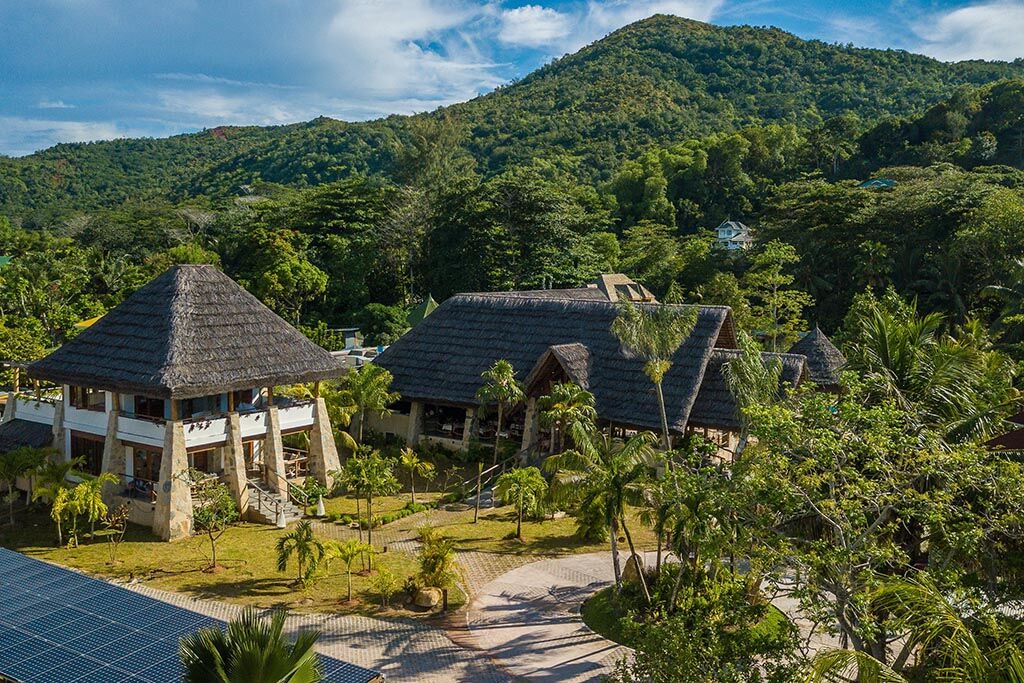 Les Lauriers Eco Hotel & Restaurant