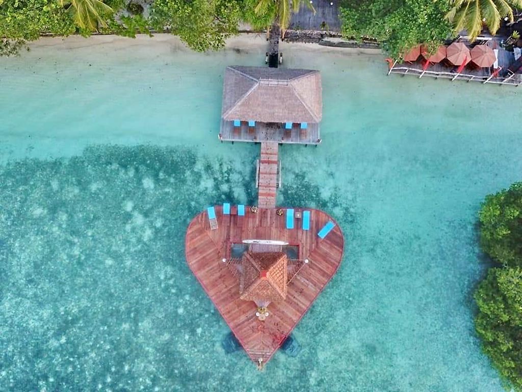 Raja Ampat Dive Lodge