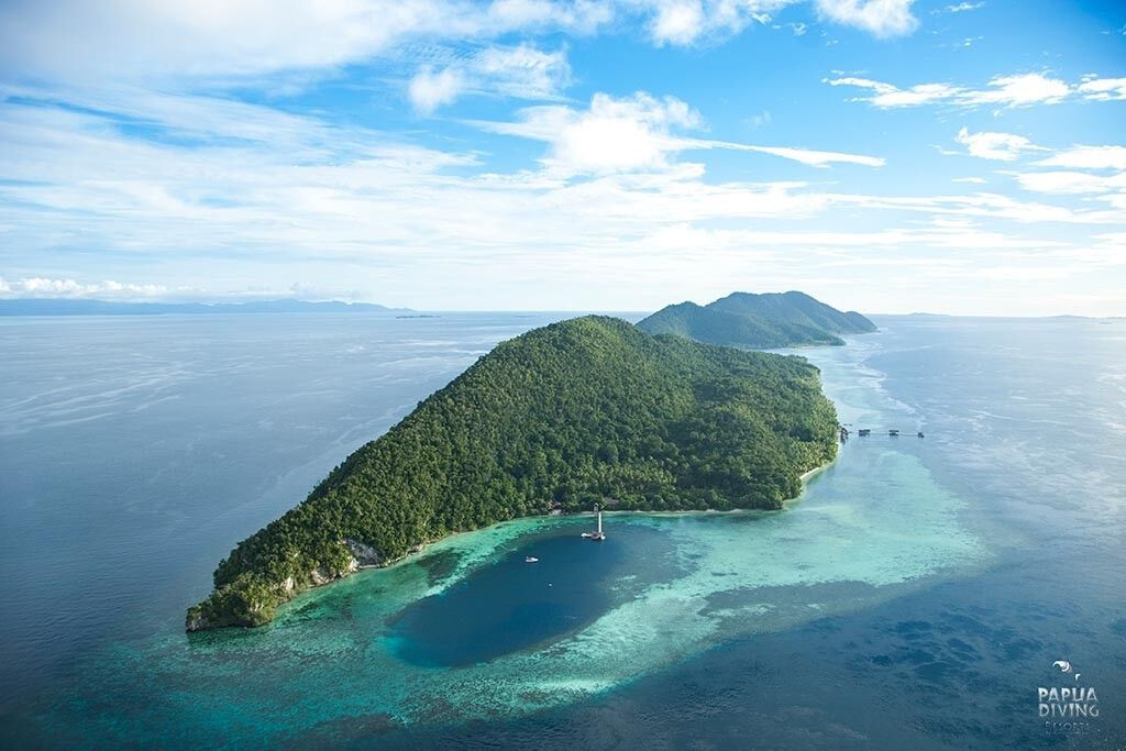 01 kri eco resort raja ampat tauchreisen indonesien
