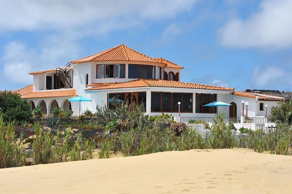01 theresias pension gaestehaus porto santo madeira portugal tauchreisen