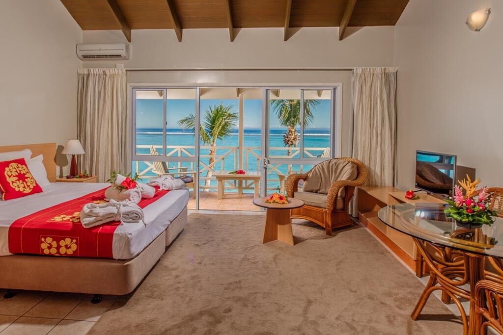 Moana Sands Beachfront Hotel
